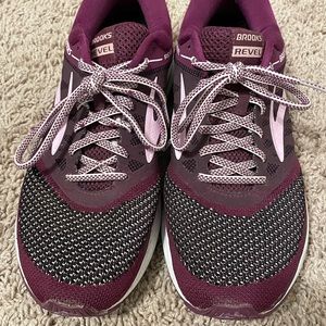 Brooks Revel shoes